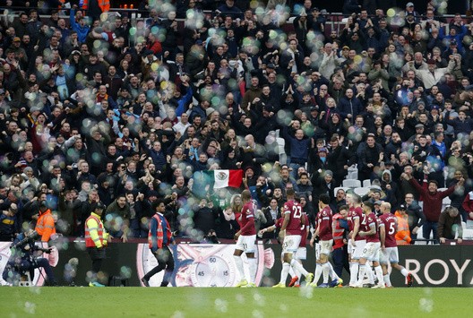 west ham fans